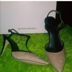 Banana Republic  High heels